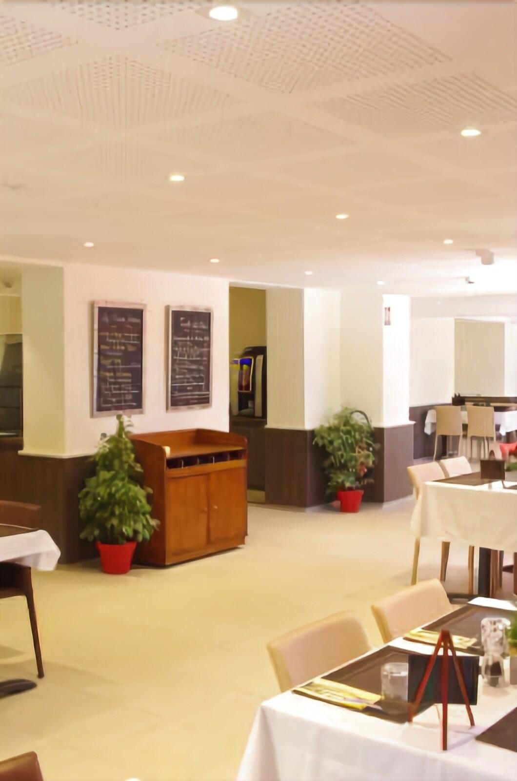 La Tour Carree - Grasse Sud Hotel Peymeinade Ngoại thất bức ảnh