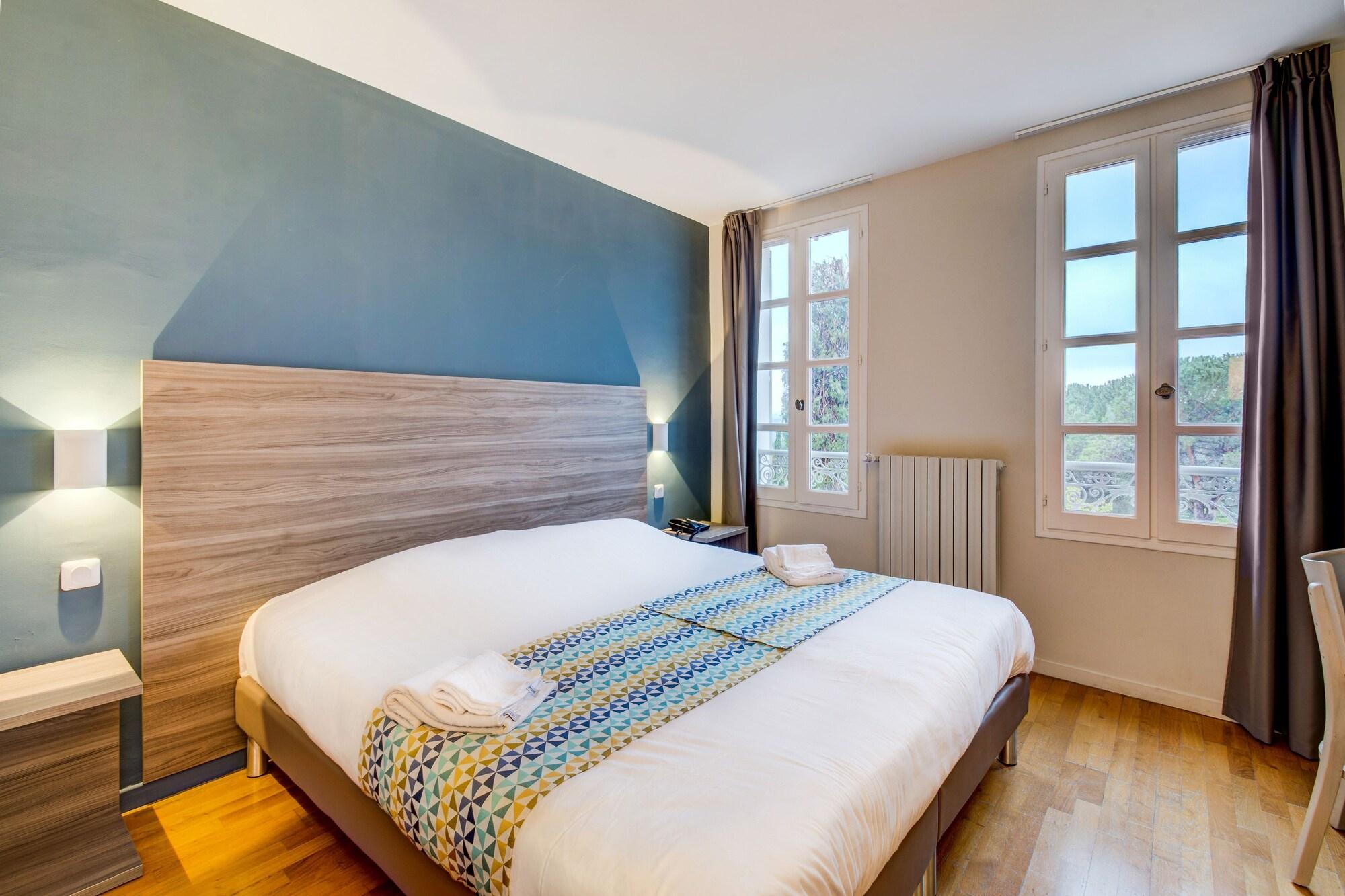La Tour Carree - Grasse Sud Hotel Peymeinade Ngoại thất bức ảnh