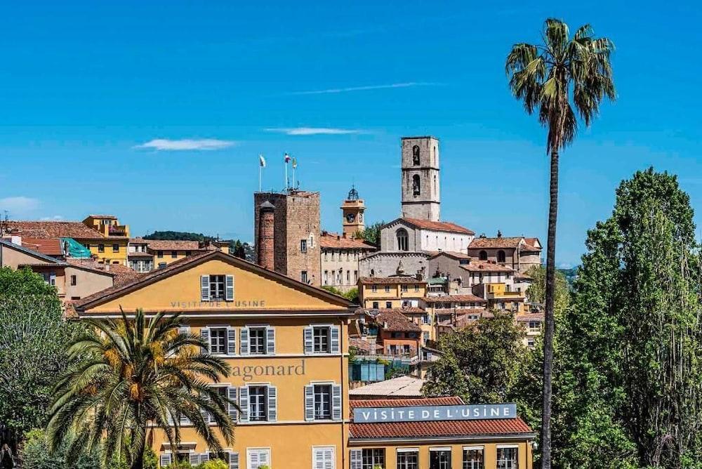 La Tour Carree - Grasse Sud Hotel Peymeinade Ngoại thất bức ảnh